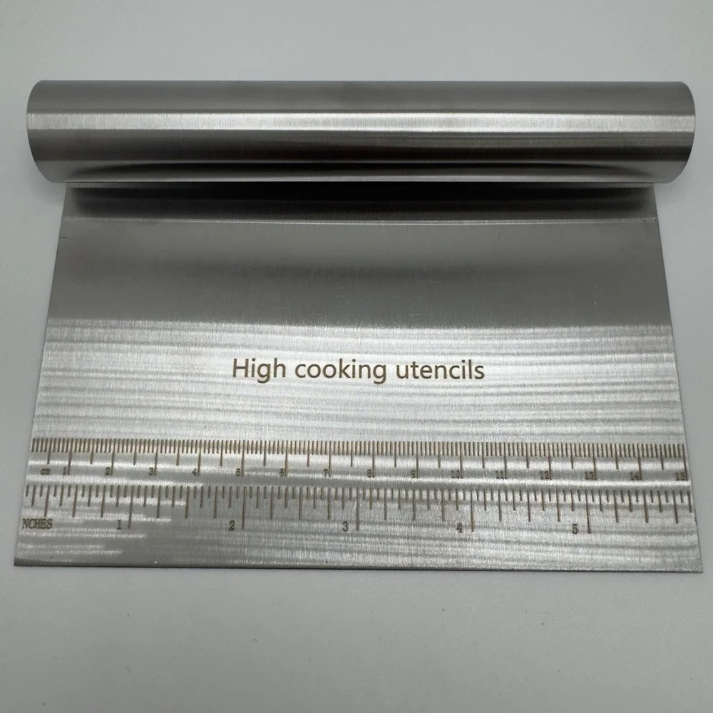 Stainless Steel Dough Scraper Cutter – Pizza Pastry Cake Baking Tool for Kitchen